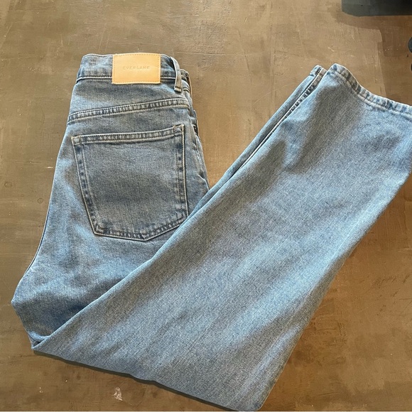 Everlane The Way High Jean in Light Wash - Picture 7 of 9